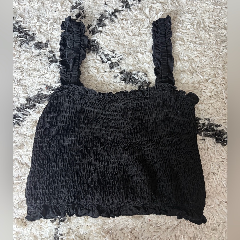 SHEIN Black Ruffled Crop Top